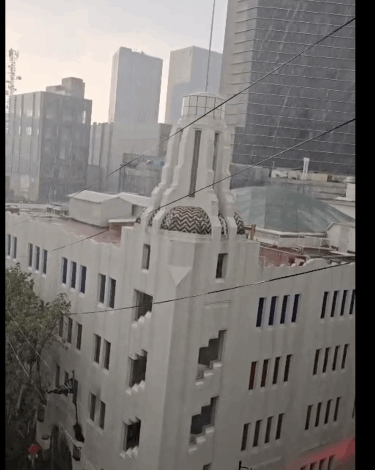 Activan Alerta Roja por lluvias fuertes en CDMX: Azcapotzalco, GAM e Iztacalco, bajo riesgo extremo esta noche